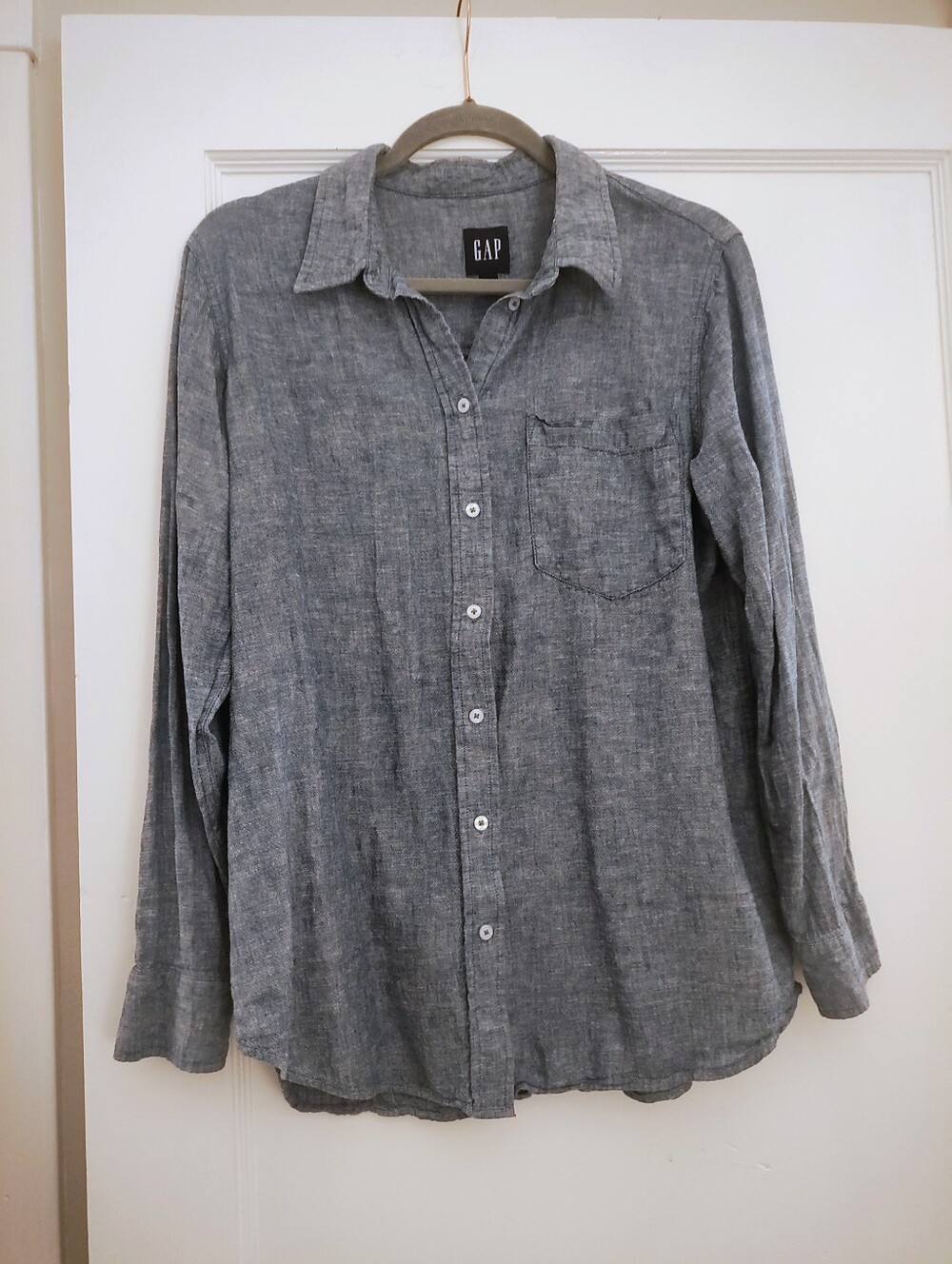 GAP Mens Medium Gray Linen Blend Button Down Shirt Long Sleeve Pocket
